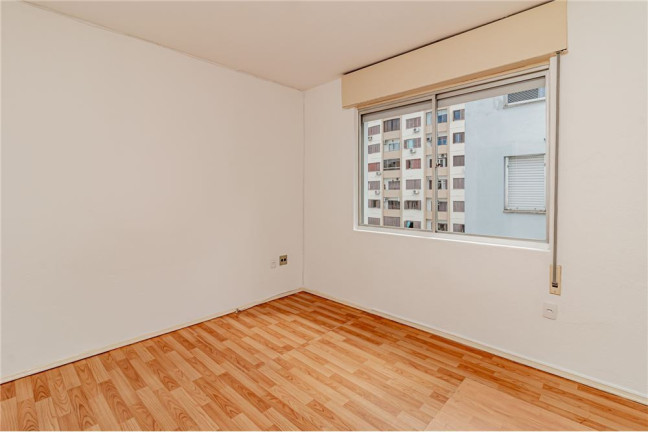 Imagem Apartamento com 1 Quarto à Venda, 32 m² em Cidade Baixa - Porto Alegre