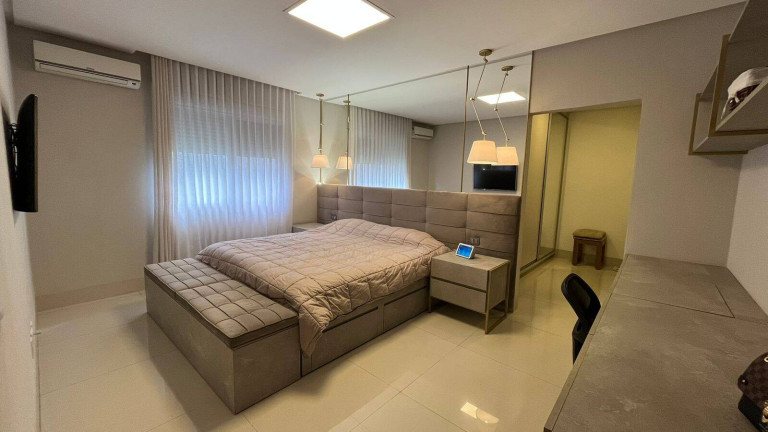 Imagem Casa com 3 Quartos à Venda, 255 m² em Alphaville Flamboyant Residencial Araguaia - Goiânia Imagem Casa com 3 Quartos à Venda, 255 m² em Alphaville Flamboyant Residencial Araguaia - Goiânia