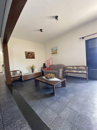 Imagem Casa com 5 Quartos à Venda, 351 m² em Cohapar - Guaratuba
