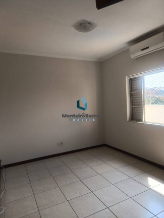 Imagem Casa com 4 Quartos à Venda, 300 m² em Jardim Flamboyant - Campinas Imagem Casa com 4 Quartos à Venda, 300 m² em Jardim Flamboyant - Campinas