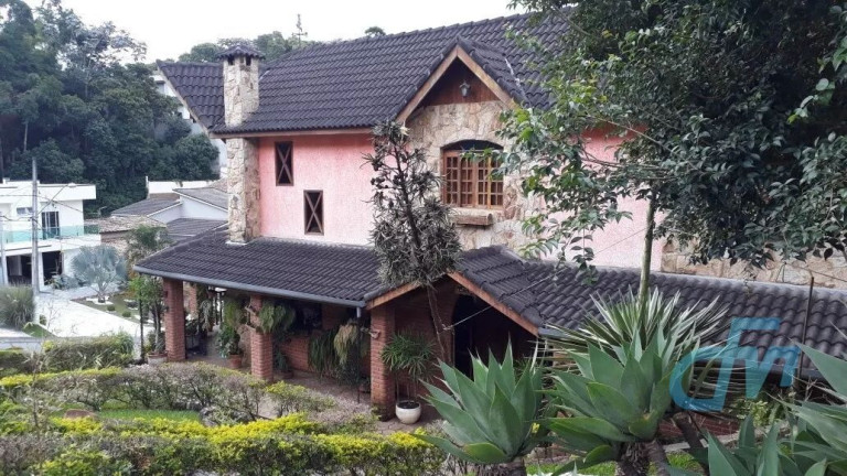 Sobrado com 4 Quartos à Venda, 270 m² em Parque Residencial Itapeti - Mogi Das Cruzes