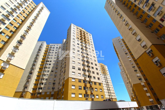 Apartamento com 3 Quartos à Venda, 66 m² em Santo Antônio - Porto Alegre