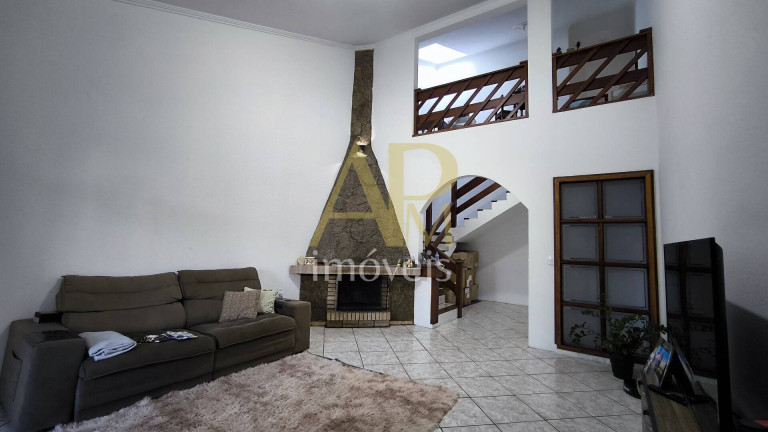 Casa com 3 Quartos à Venda, 300 m² em Praia João Rosa - Biguaçu