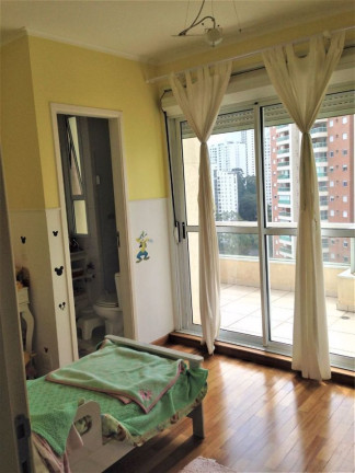 Imagem Imóvel com 3 Quartos à Venda, 197 m² em Vila Andrade - São Paulo