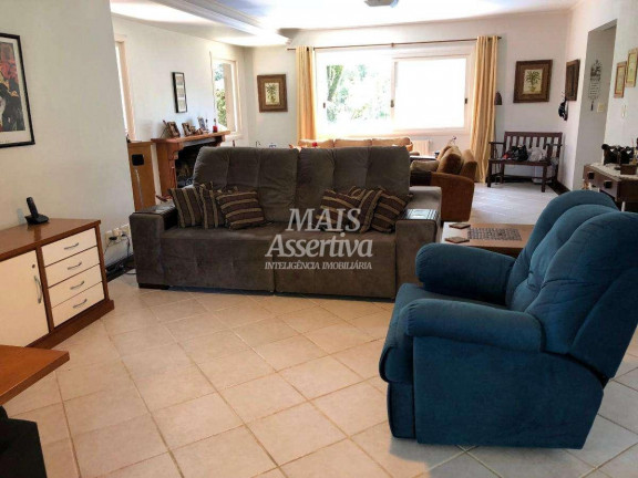 Imagem Casa com 5 Quartos à Venda, 326 m² em Vila Suiça - Canela Imagem Casa com 5 Quartos à Venda, 326 m² em Vila Suiça - Canela