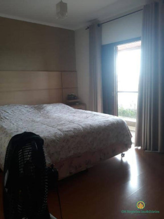 Imagem Casa de Condomínio com 3 Quartos à Venda, 168 m² em Jardim Caiapiá - Cotia