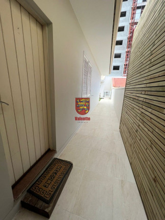 Imagem Casa com 3 Quartos à Venda, 395 m² em Estreito - Florianópolis