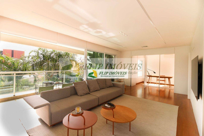 Apartamento com 3 Quartos à Venda, 157 m² em Cambuí - Campinas