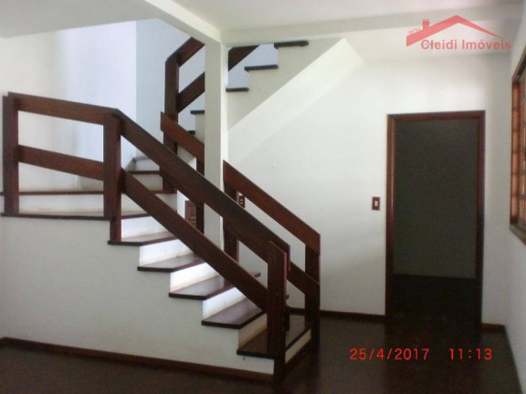 Imagem Casa com 3 Quartos para Alugar, 170 m² em Costa E Silva - Joinville Imagem Casa com 3 Quartos para Alugar, 170 m² em Costa E Silva - Joinville