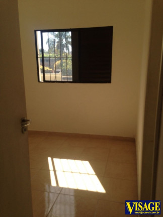 Imagem Casa com 2 Quartos à Venda, em Jd. California - Jacareí Imagem Casa com 2 Quartos à Venda, em Jd. California - Jacareí