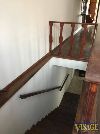 Imagem Casa com 3 Quartos à Venda, 235 m² em Centro - Jacareí