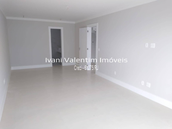 Imagem Casa de Condomínio com 5 Quartos à Venda, 340 m² em Barra Da Tijuca - Rio De Janeiro Imagem Casa de Condomínio com 5 Quartos à Venda, 340 m² em Barra Da Tijuca - Rio De Janeiro