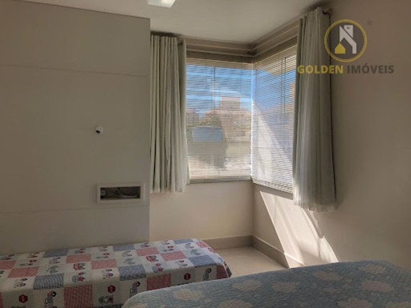 Imagem Casa com 3 Quartos para Temporada, 190 m² em Bombas - Bombinhas Imagem Casa com 3 Quartos para Temporada, 190 m² em Bombas - Bombinhas