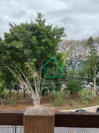 Imagem Casa com 4 Quartos à Venda, 252 m² em Cambuci - São Paulo Imagem Casa com 4 Quartos à Venda, 252 m² em Cambuci - São Paulo