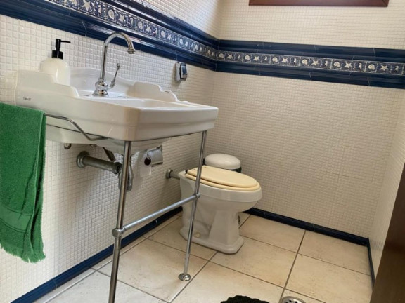Imagem Casa com 3 Quartos à Venda, 220 m² em Flórida - Praia Grande Imagem Casa com 3 Quartos à Venda, 220 m² em Flórida - Praia Grande