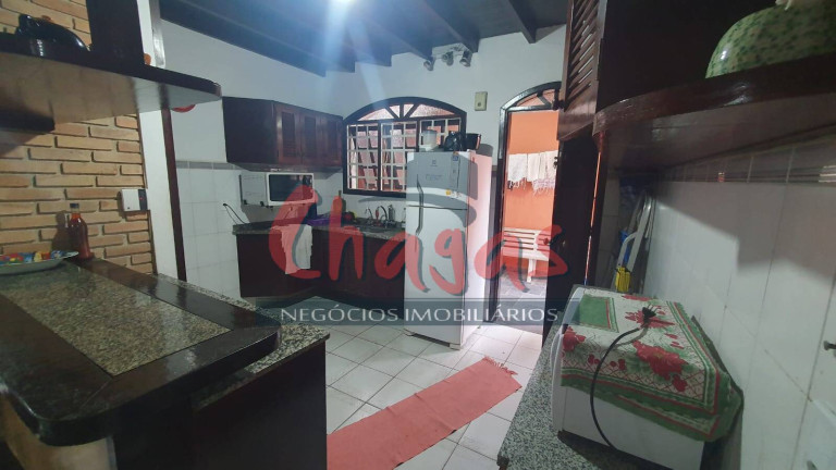Imagem Casa com 4 Quartos à Venda, 460 m² em Caraguatatuba Imagem Casa com 4 Quartos à Venda, 460 m² em Caraguatatuba