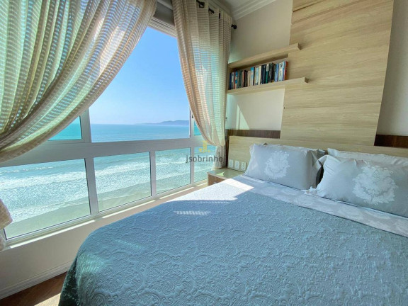 Imagem Apartamento com 3 Quartos para Temporada, 200 m² em Meia Praia - Itapema Imagem Apartamento com 3 Quartos para Temporada, 200 m² em Meia Praia - Itapema