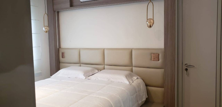 Imagem Apartamento com 2 Quartos à Venda, 192 m² em Santo Amaro - São Paulo