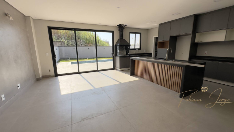 Imagem Casa com 3 Quartos à Venda, 300 m² em Roncáglia - Valinhos Imagem Casa com 3 Quartos à Venda, 300 m² em Roncáglia - Valinhos
