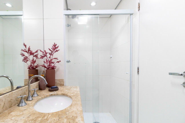 Imagem Imóvel com 2 Quartos à Venda, 105 m² em Vila Cruzeiro - São Paulo Imagem Imóvel com 2 Quartos à Venda, 105 m² em Vila Cruzeiro - São Paulo