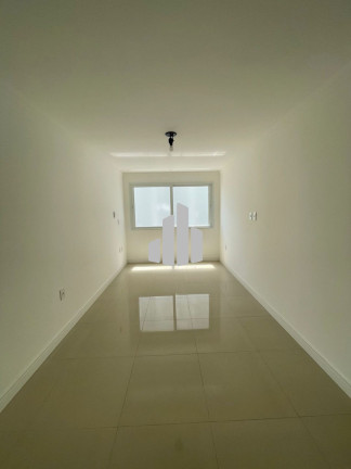 Imagem Apartamento com 2 Quartos à Venda, 72 m² em Centro - Torres