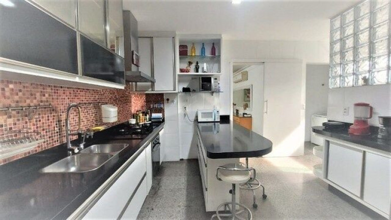Imagem Apartamento com 3 Quartos à Venda, 204 m² em Aldeota - Fortaleza Imagem Apartamento com 3 Quartos à Venda, 204 m² em Aldeota - Fortaleza