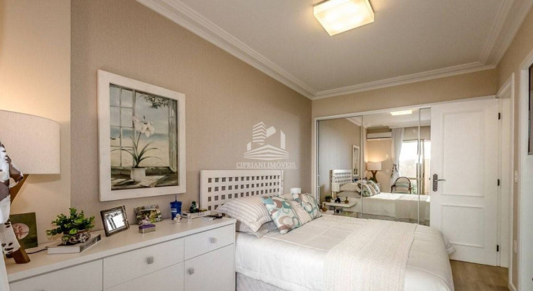 Imagem Apartamento com 3 Quartos à Venda,  em Centro - Balneário Camboriú