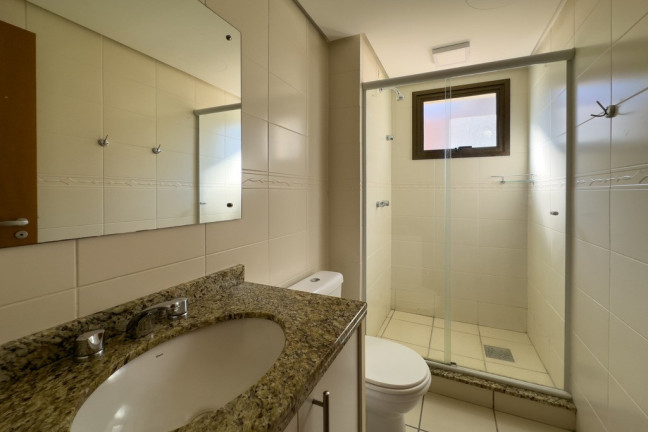 Imagem Imóvel com 3 Quartos à Venda, em Petrópolis - Porto Alegre Imagem Imóvel com 3 Quartos à Venda, em Petrópolis - Porto Alegre