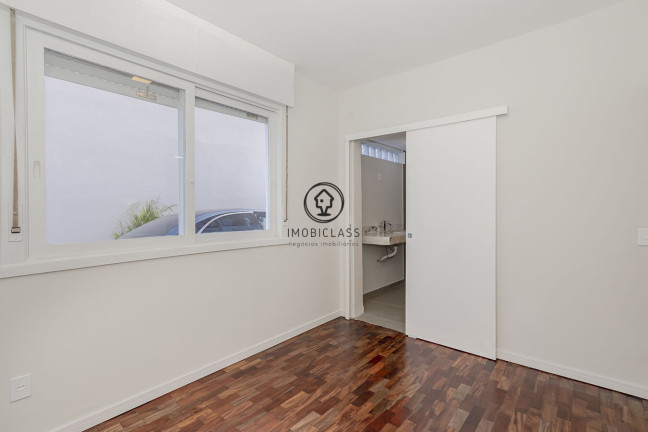 Imagem Apartamento com 2 Quartos à Venda, 104 m² em Rio Branco - Porto Alegre Imagem Apartamento com 2 Quartos à Venda, 104 m² em Rio Branco - Porto Alegre