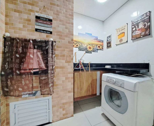 Imagem Casa com 2 Quartos à Venda, 127 m² em Marapé - Santos