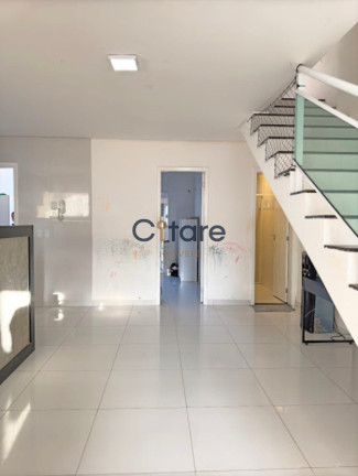 Imagem Casa com 3 Quartos à Venda, 180 m² em Edson Queiroz - Fortaleza Imagem Casa com 3 Quartos à Venda, 180 m² em Edson Queiroz - Fortaleza