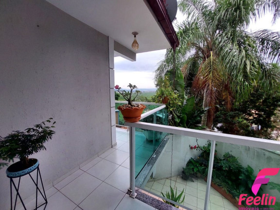 Imagem Casa com 3 Quartos à Venda, 360 m² em Rio Tavares - Florianópolis Imagem Casa com 3 Quartos à Venda, 360 m² em Rio Tavares - Florianópolis