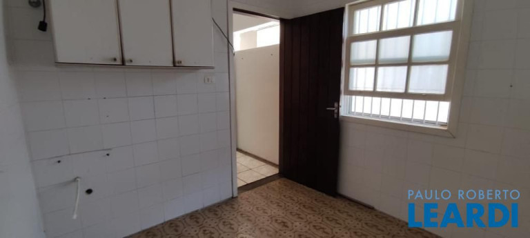 Imagem Casa com 4 Quartos à Venda, 480 m² em Vila Assunção - Santo André Imagem Casa com 4 Quartos à Venda, 480 m² em Vila Assunção - Santo André
