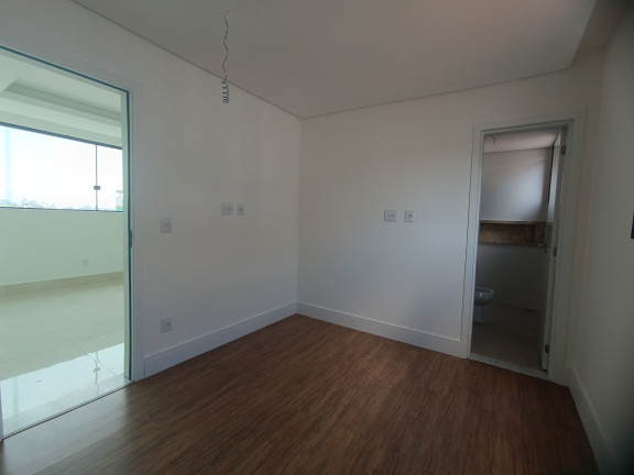 Imagem Cobertura com 4 Quartos à Venda, 244 m² em Prado - Belo Horizonte