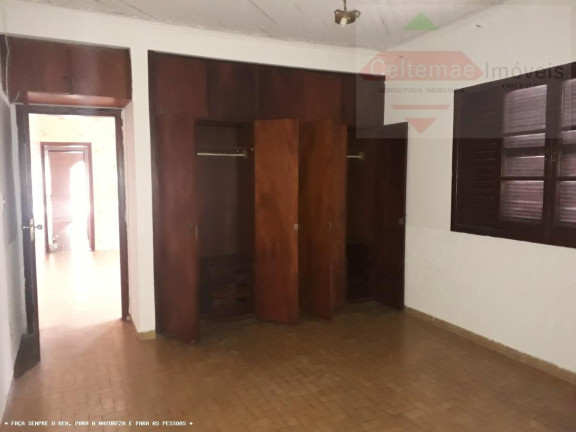 Imagem Casa com 3 Quartos à Venda, 116 m² em Centro - Taubaté Imagem Casa com 3 Quartos à Venda, 116 m² em Centro - Taubaté