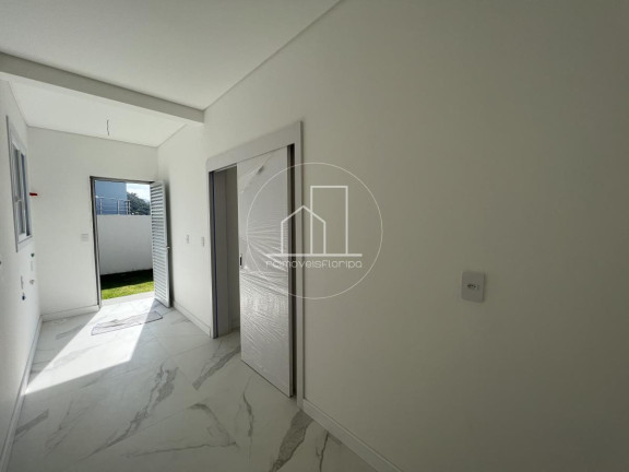 Imagem Casa com 4 Quartos à Venda, 477 m² em Ingleses Do Rio Vermelho - Florianópolis Imagem Casa com 4 Quartos à Venda, 477 m² em Ingleses Do Rio Vermelho - Florianópolis