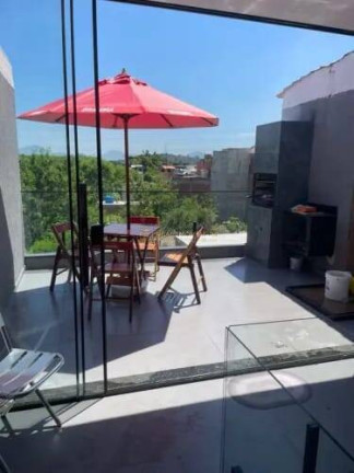 Imagem Casa com 2 Quartos à Venda, 160 m² em Vargem Pequena - Rio De Janeiro Imagem Casa com 2 Quartos à Venda, 160 m² em Vargem Pequena - Rio De Janeiro