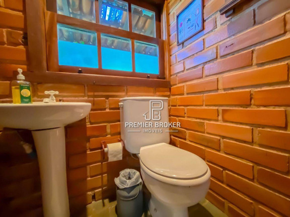 Imagem Casa com 3 Quartos à Venda, 200 m² em Quebra Frascos - Teresópolis Imagem Casa com 3 Quartos à Venda, 200 m² em Quebra Frascos - Teresópolis