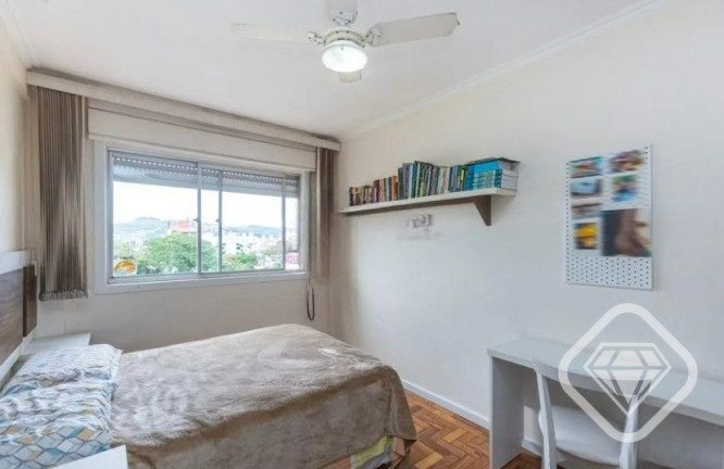 Imagem Apartamento com 3 Quartos à Venda,  em Cristal - Porto Alegre