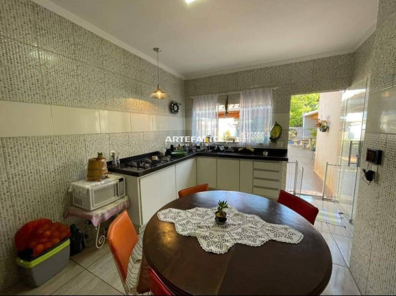 Casa com 3 Quartos à Venda, 450 m²