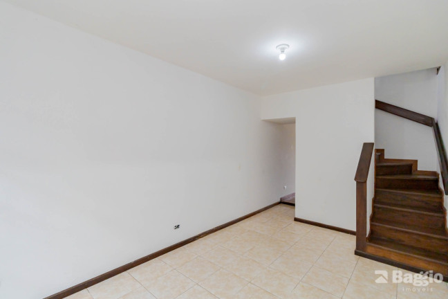 Imagem Sobrado com 3 Quartos à Venda, 190 m² em Cidade Industrial - Curitiba Imagem Sobrado com 3 Quartos à Venda, 190 m² em Cidade Industrial - Curitiba