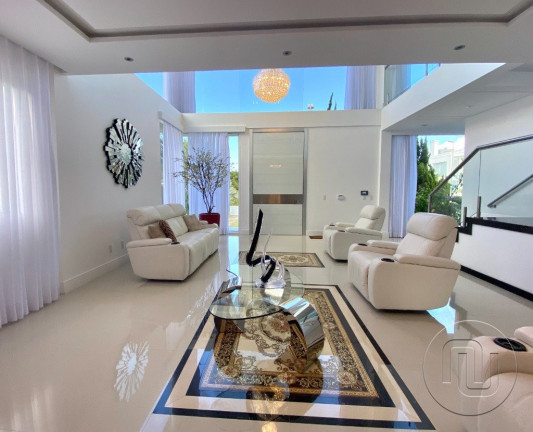 Imagem Casa com 6 Quartos à Venda, 800 m² em Jurerê Internacional - Florianópolis Imagem Casa com 6 Quartos à Venda, 800 m² em Jurerê Internacional - Florianópolis