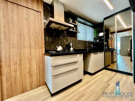 Imagem Apartamento com 3 Quartos à Venda, 120 m² em Centro - Balneário Camboriú Imagem Apartamento com 3 Quartos à Venda, 120 m² em Centro - Balneário Camboriú