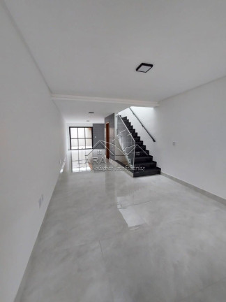 Imagem Sobrado com 3 Quartos à Venda, em Vila Buenos Aires - São Paulo Imagem Sobrado com 3 Quartos à Venda, em Vila Buenos Aires - São Paulo