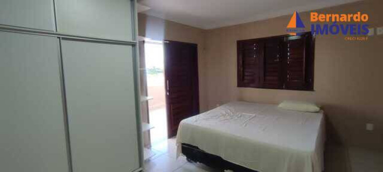 Imagem Casa com 4 Quartos à Venda, 110 m² em Barra Nova - Cascavel