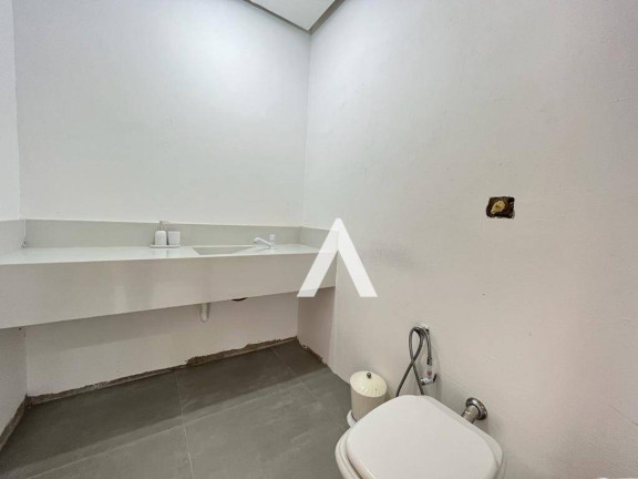 Imagem Casa com 3 Quartos à Venda, 380 m² em Albuquerque - Teresópolis Imagem Casa com 3 Quartos à Venda, 380 m² em Albuquerque - Teresópolis