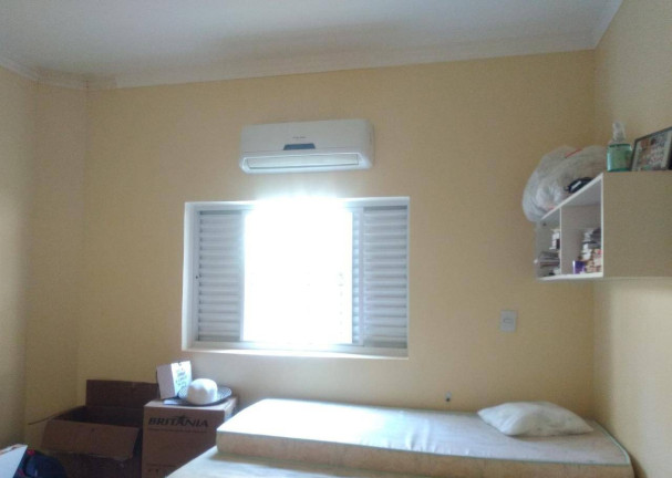 Imagem Casa com 3 Quartos à Venda, 208 m² em Quilombo - Cuiabá