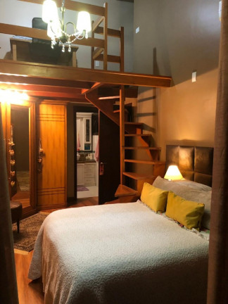 Imagem Imóvel com 3 Quartos à Venda, 214 m² em Alto Petrópolis - Porto Alegre Imagem Imóvel com 3 Quartos à Venda, 214 m² em Alto Petrópolis - Porto Alegre