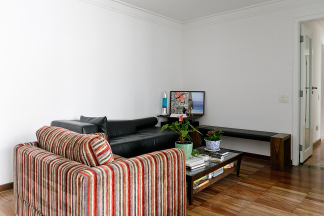 Imagem Apartamento com 3 Quartos à Venda, 130 m² em Jardim Paulista - São Paulo