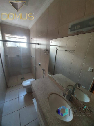 Imagem Casa com 2 Quartos à Venda, 142 m² em Presidente Médici - Ribeirão Preto Imagem Casa com 2 Quartos à Venda, 142 m² em Presidente Médici - Ribeirão Preto
